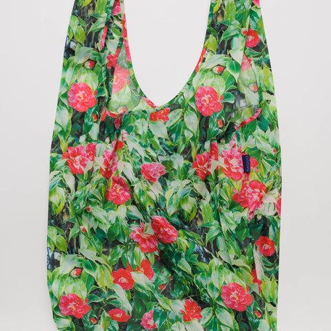 Big Baggu (Camellia)