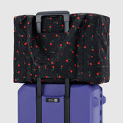 BAGGU Cloud Carry On Bag (Painted Wildflower)