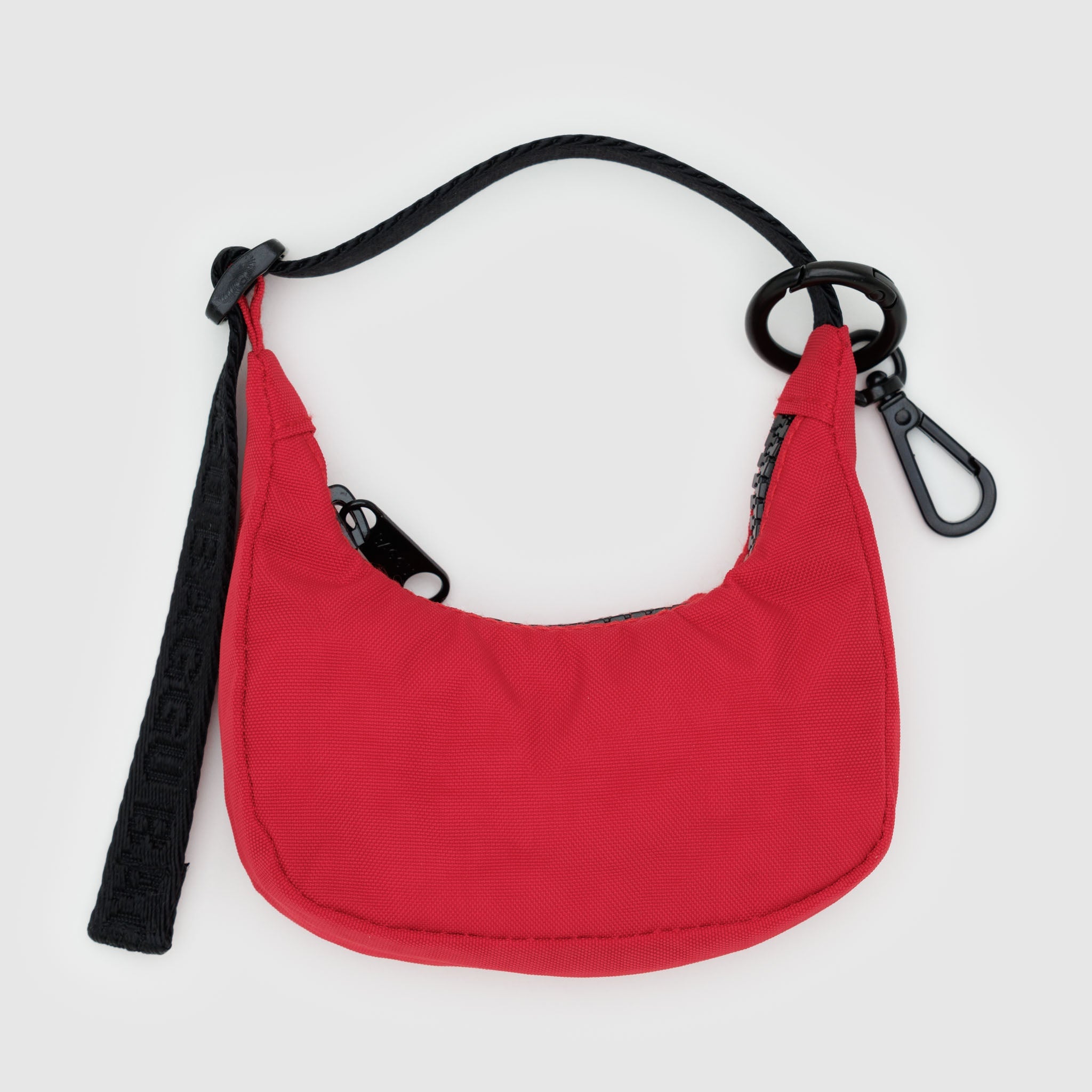 BAGGU Crescent Bag Charm (Candy Apple)