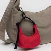 BAGGU Crescent Bag Charm (Candy Apple)