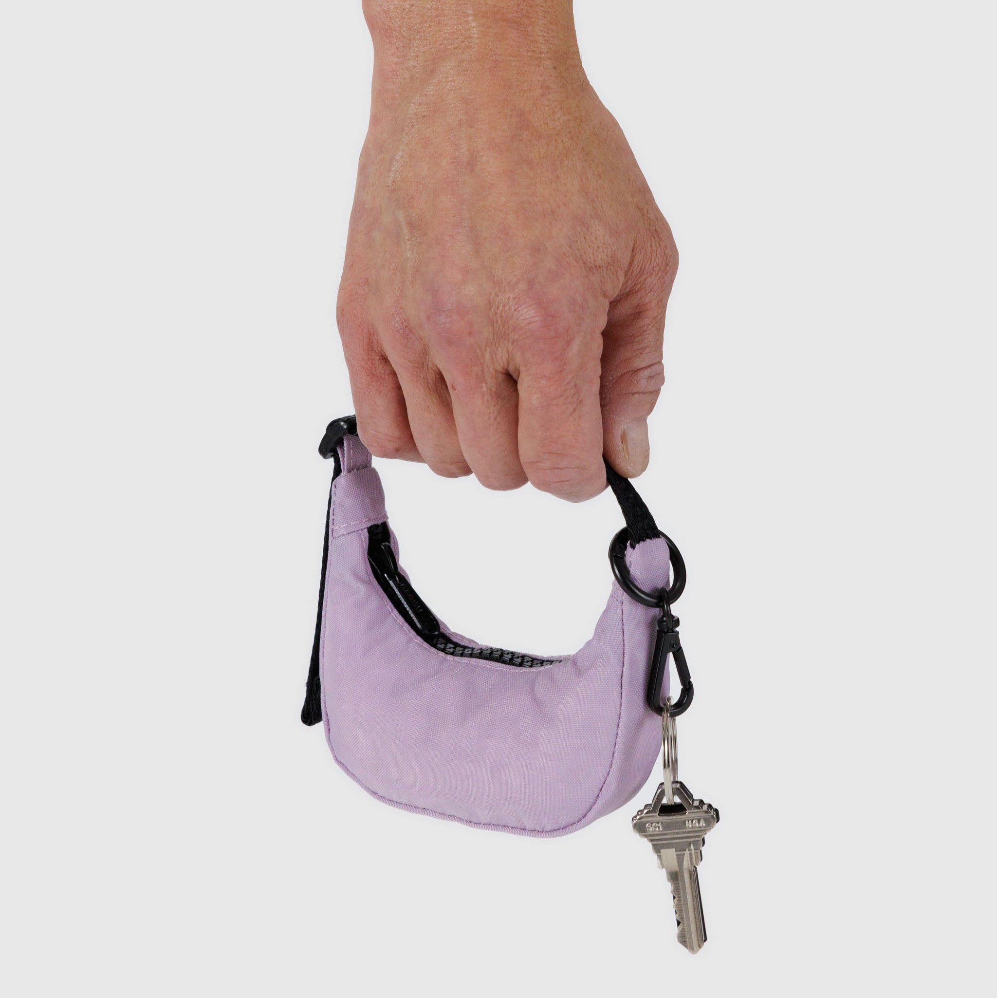 BAGGU Crescent Bag Charm (Dusty Pink)