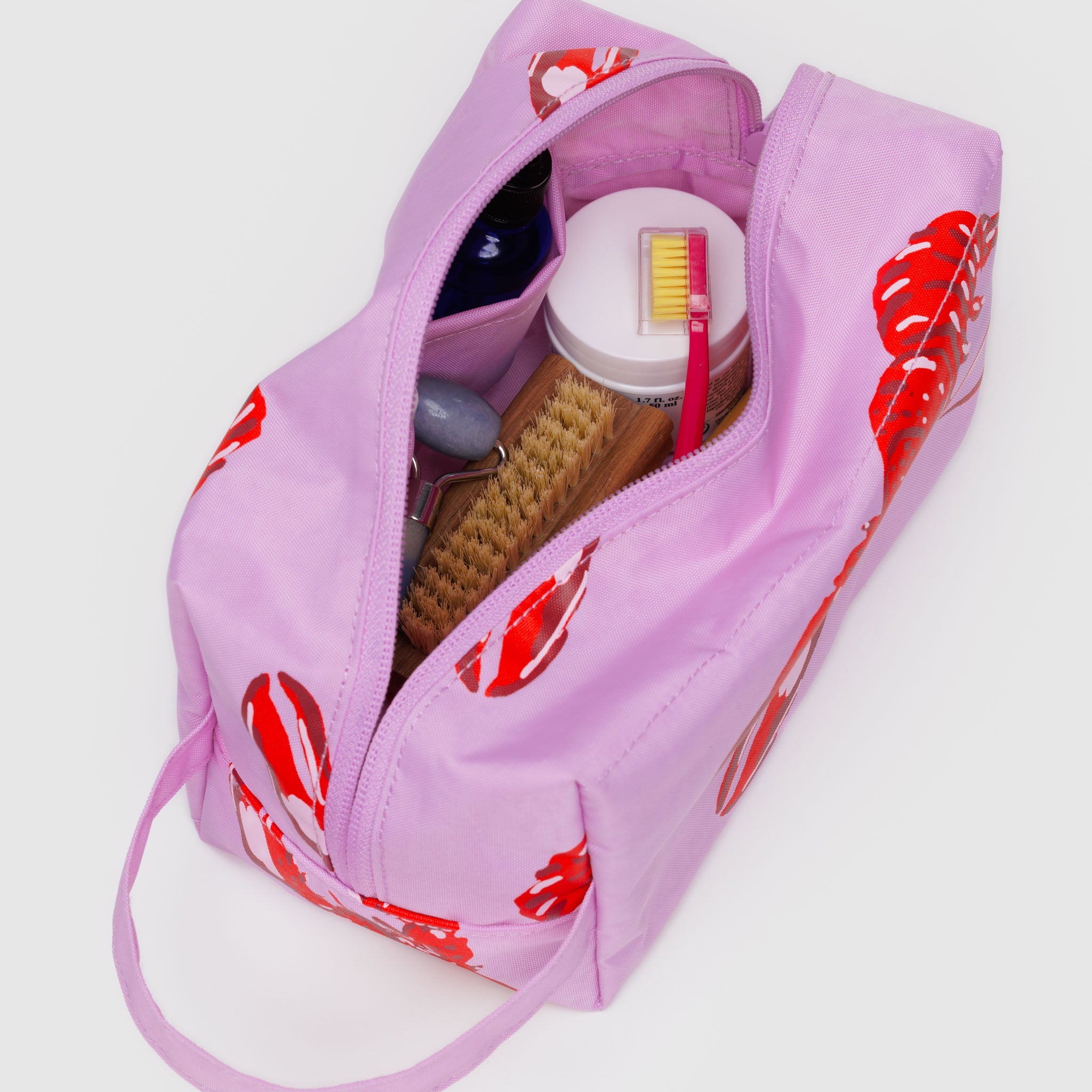 BAGGU Dopp Kit (Pink lobster)