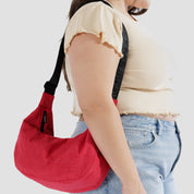 BAGGU Medium Crescent Nylon Bag (Candy Apple)