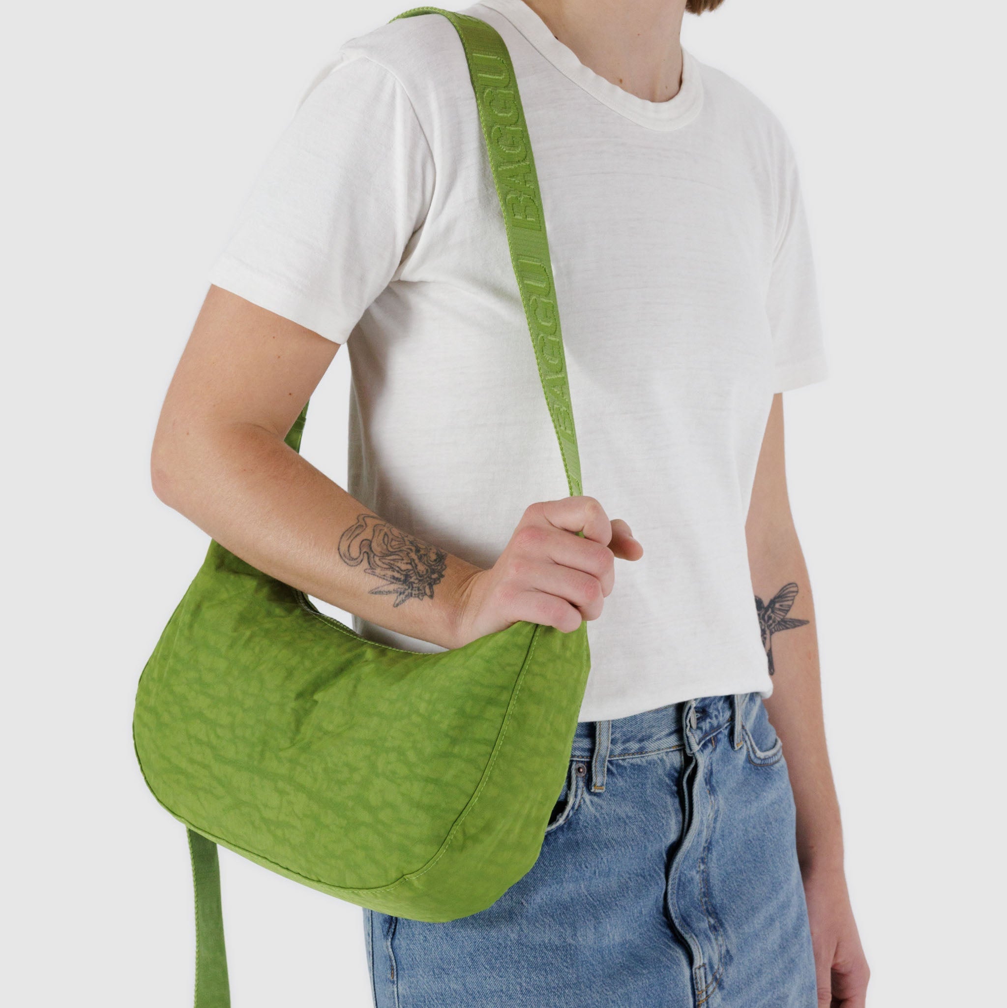 BAGGU Medium Crescent Bag (Green Juice)
