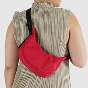 BAGGU Small Nylon Crescent Bag - Candy Apple