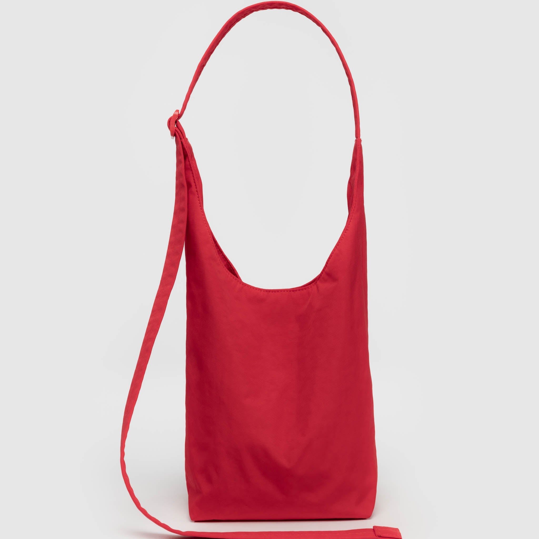 BAGGU Small Nylon Sling (Candy Apple)