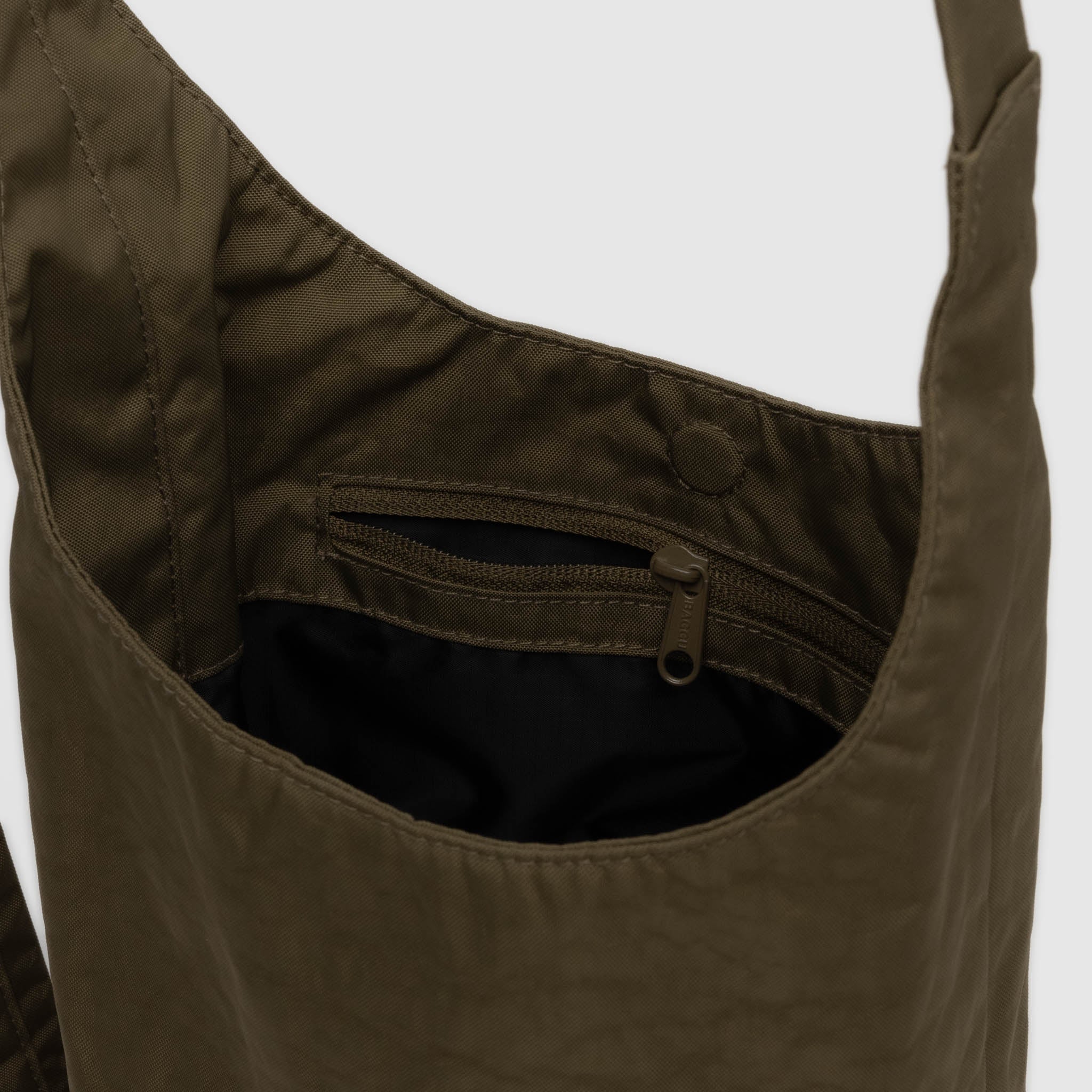 BAGGU Small Nylon Sling (Seaweed)