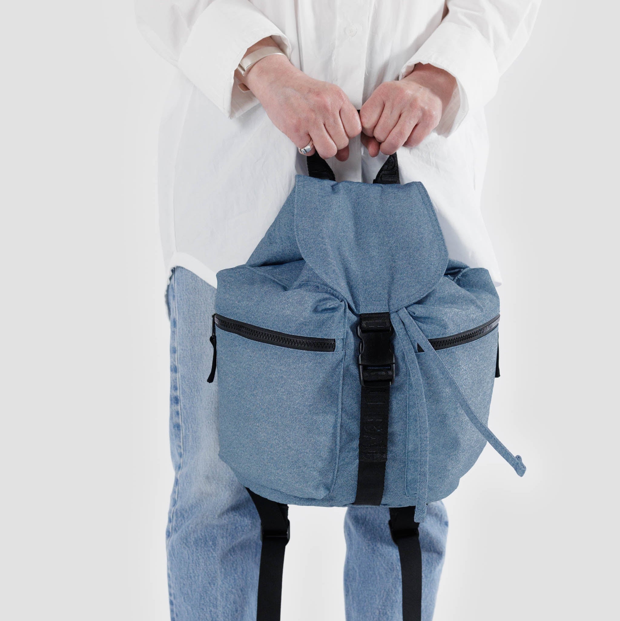 BAGGU Sport Backpack (Digital Denim)