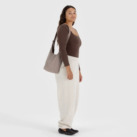 BAGGU Small Nylon Sling (Dove)