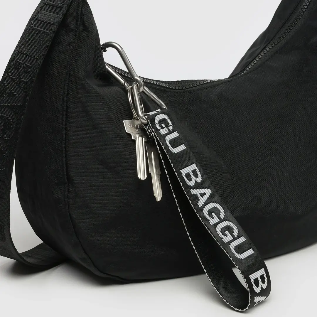 BAGGU Logo Keychain (Black and White)