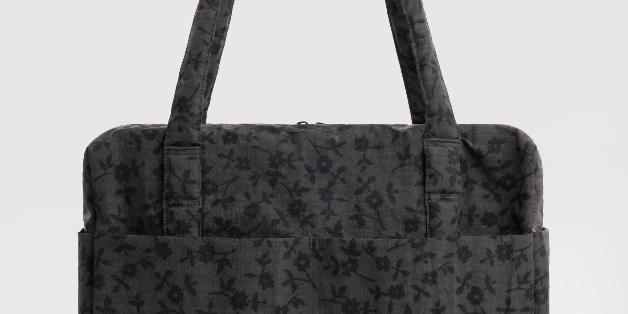 Cloud_Carry-On_Heavyweight_Charcoal_Ditsy_Floral_01.jpg