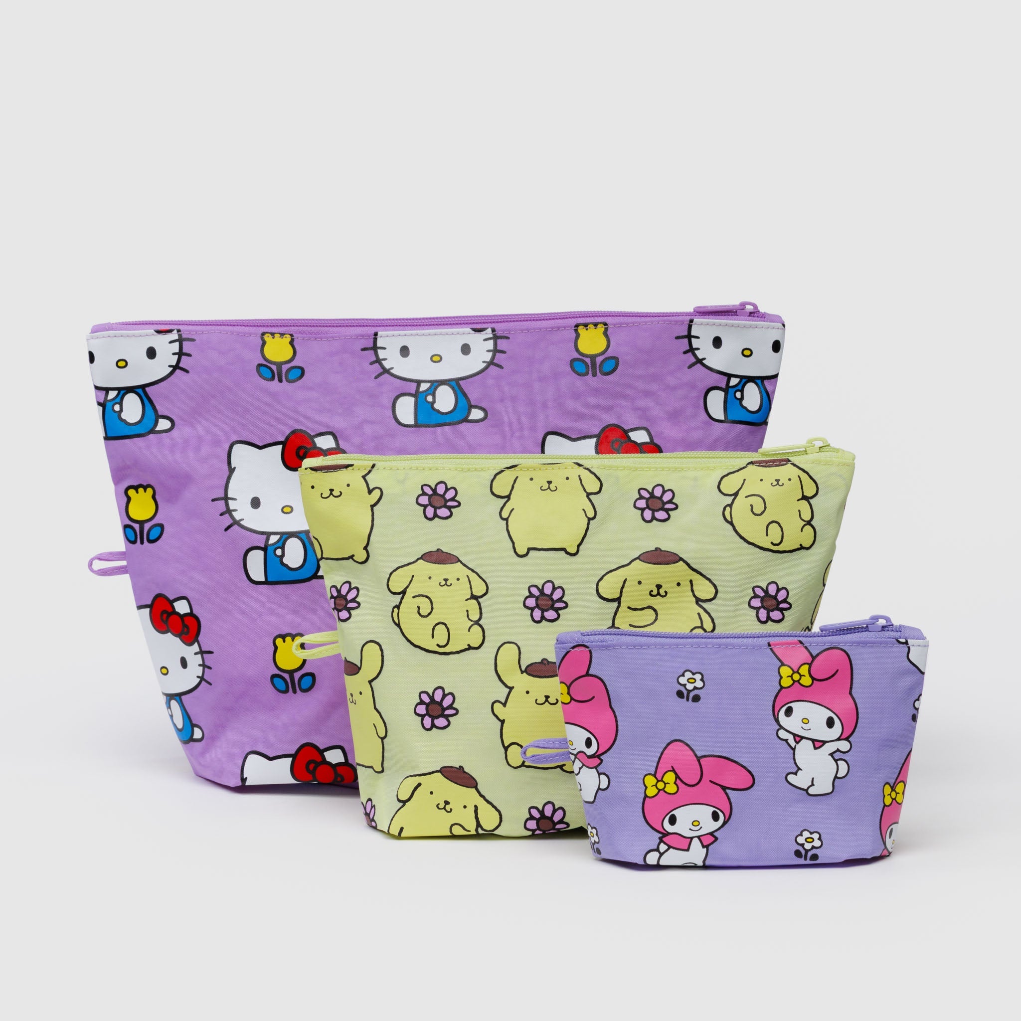 Go_Pouch_Set_Heavyweight_Hello_Kitty_And_Friends_Florals_Set_01.jpg
