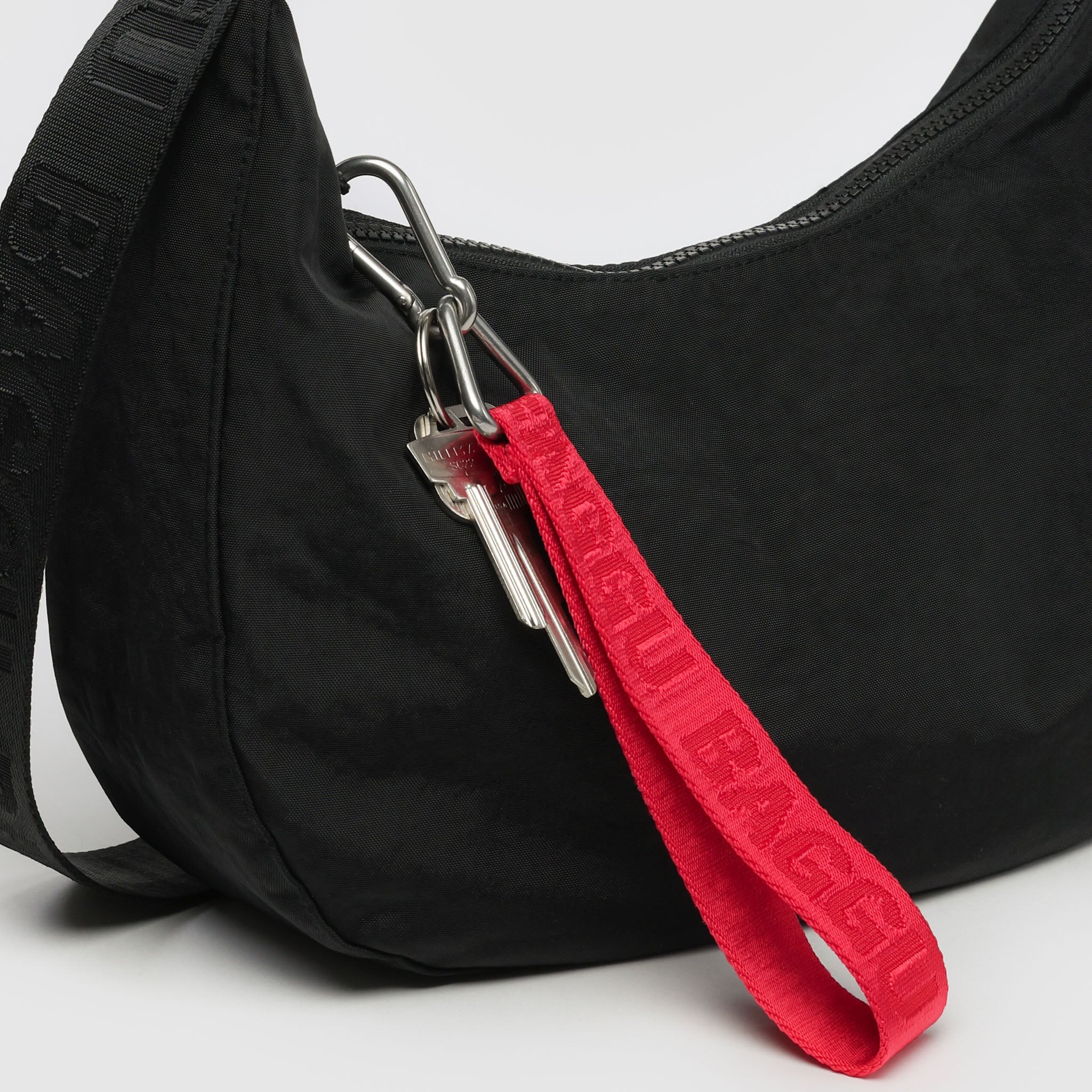 BAGGU Logo Keychain (Red)