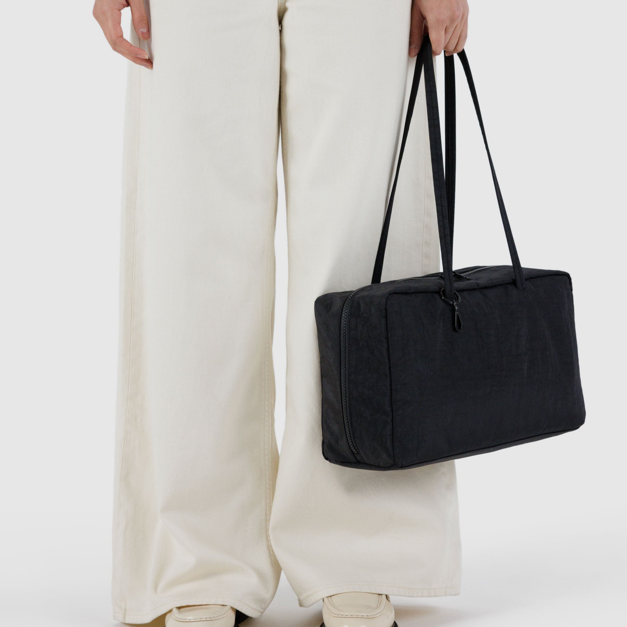 Medium_Bowler_Bag_Heavyweight_Black_03.jpg