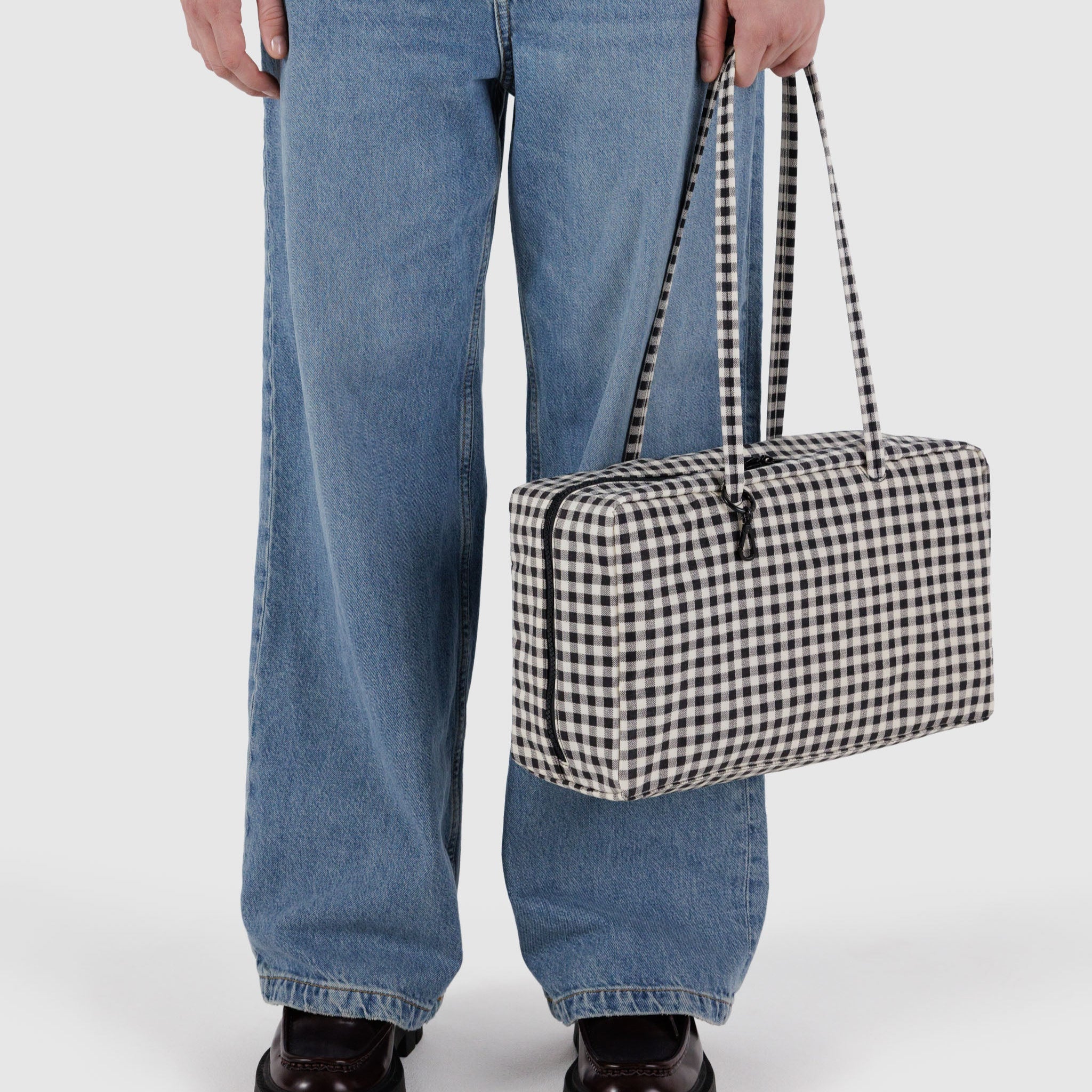 Medium_Bowler_Bag_Heavyweight_Black_and_White_Gingham_03.jpg