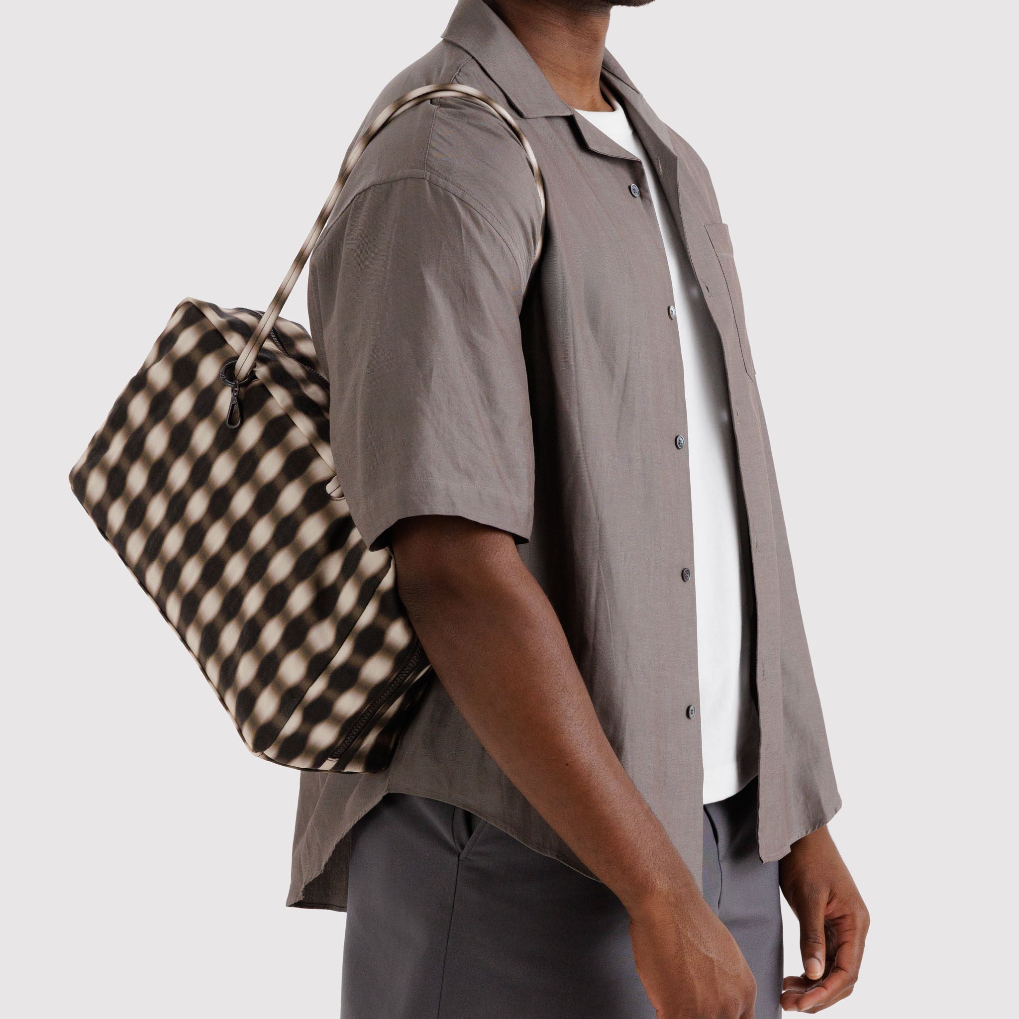 BAGGU Medium Nylon Bowler Bag (Blurred Gingham Brown)