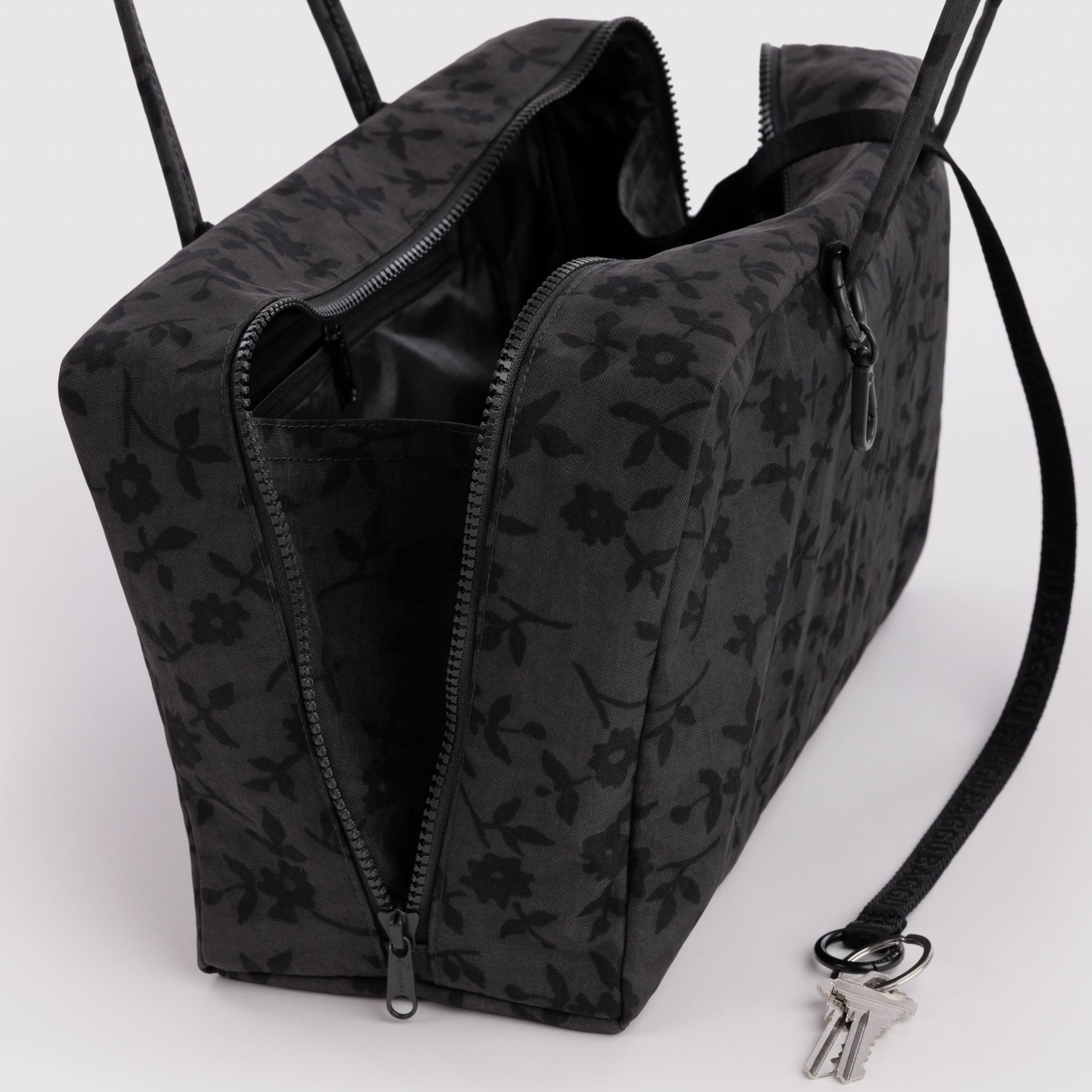 Medium_Nylon_Bowler_Bag_Heavyweight_Charcoal_Ditsy_Floral_04.jpg
