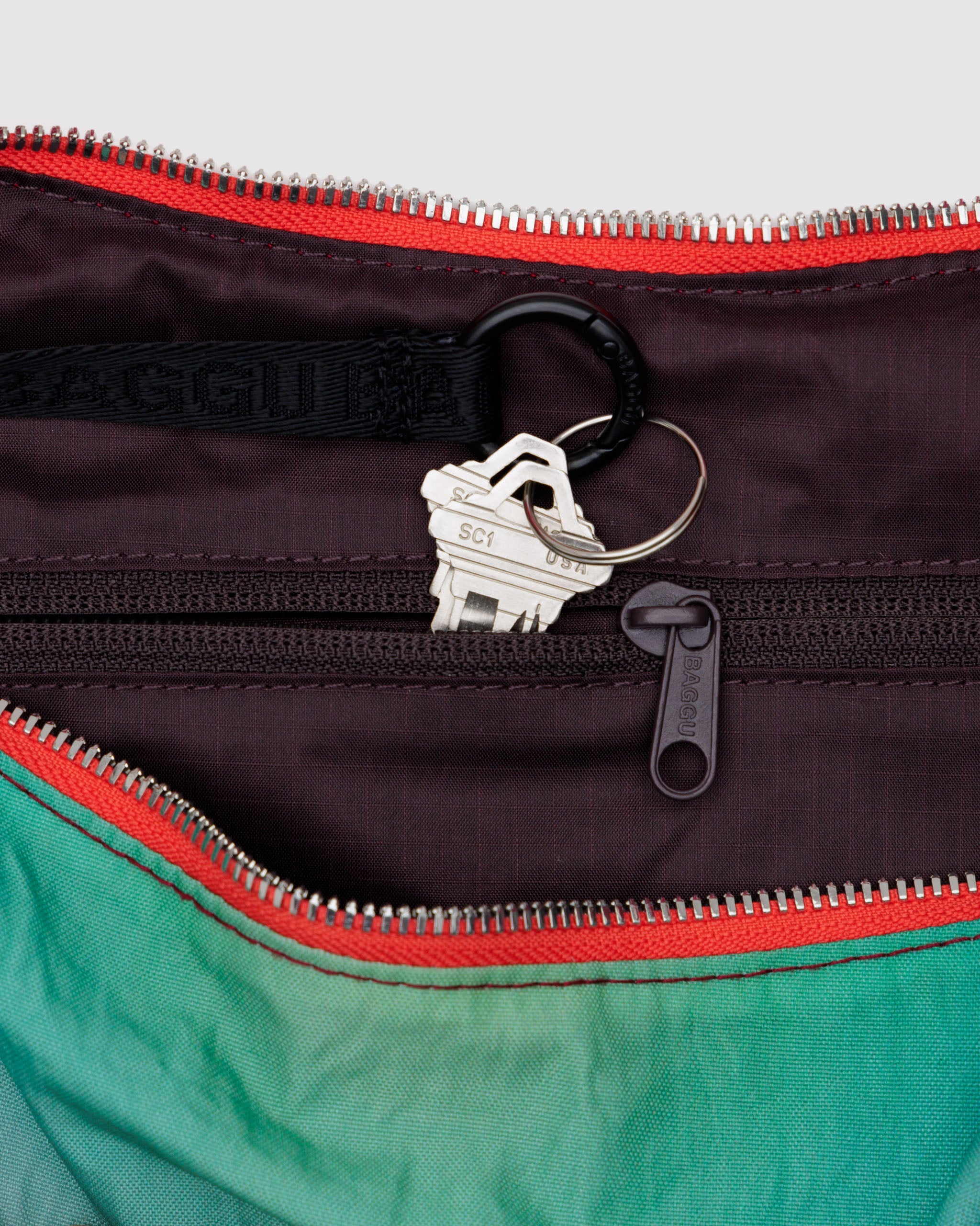 Medium Crescent Bag (Rain)