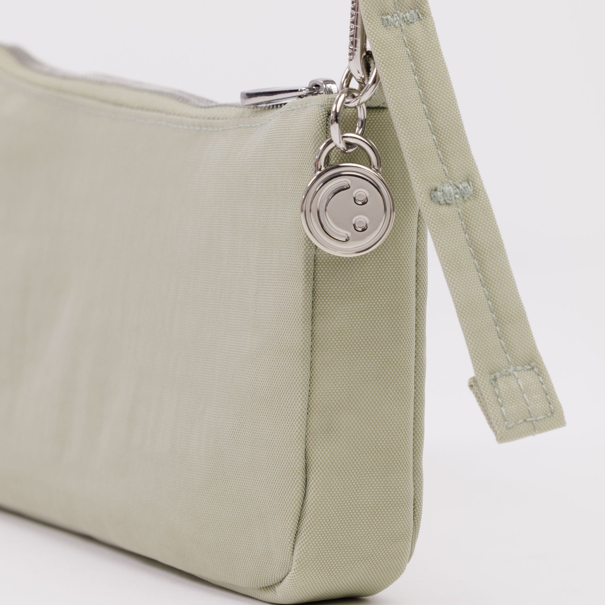 BAGGU Nylon Pochette (Celadon)