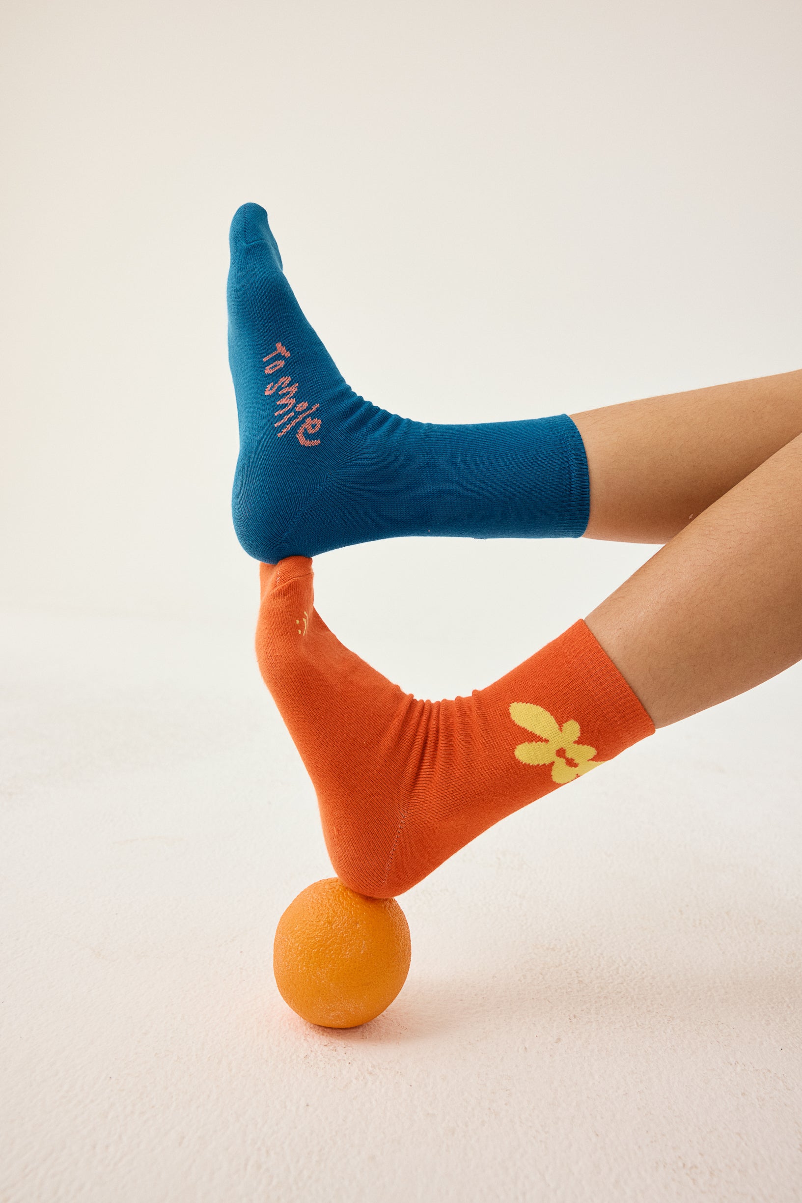 ToSmile - Socks (Orange)