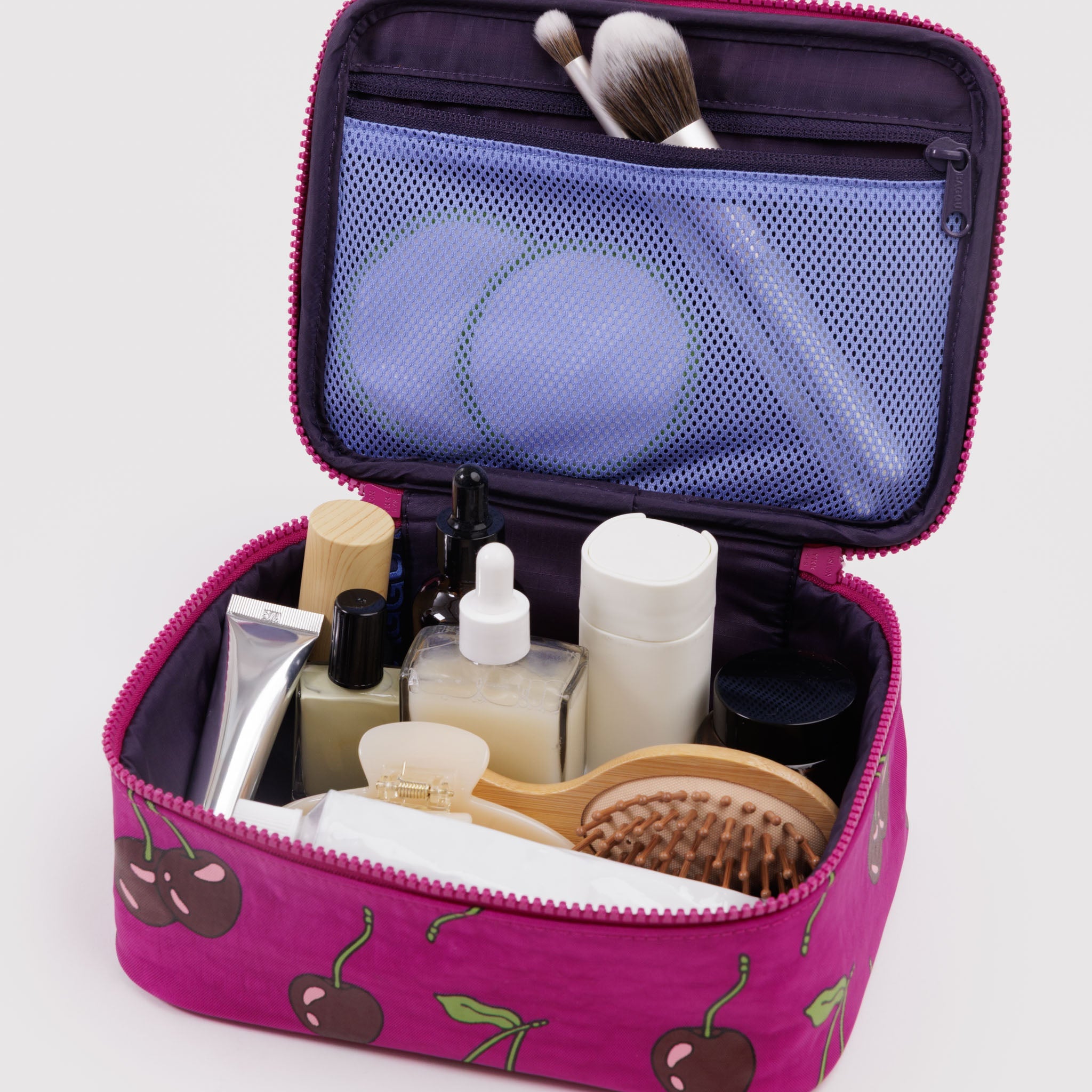 BAGGU Small Cosmetic Case (Cherries)