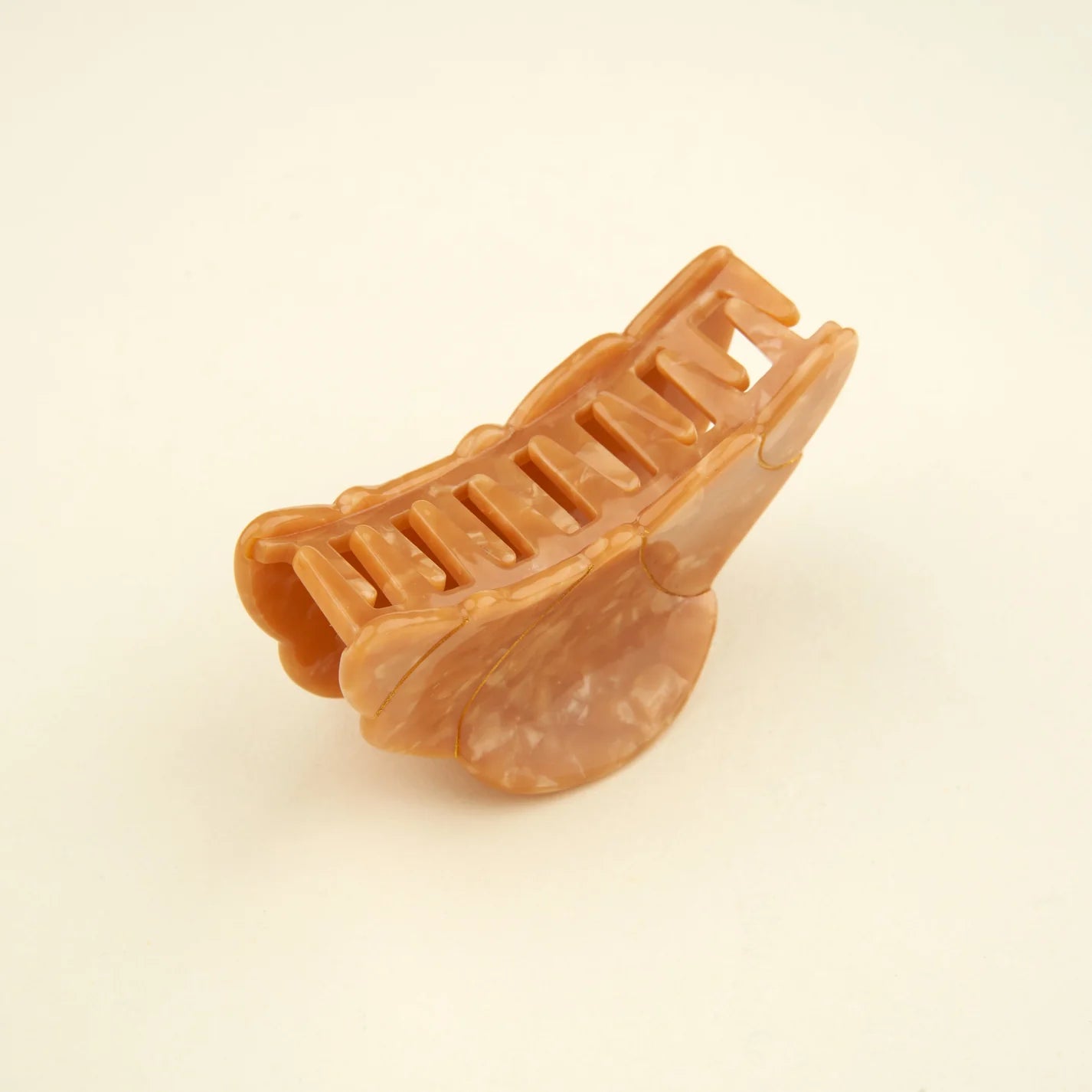 Coucou Suzette Hair Claw (Croissant)