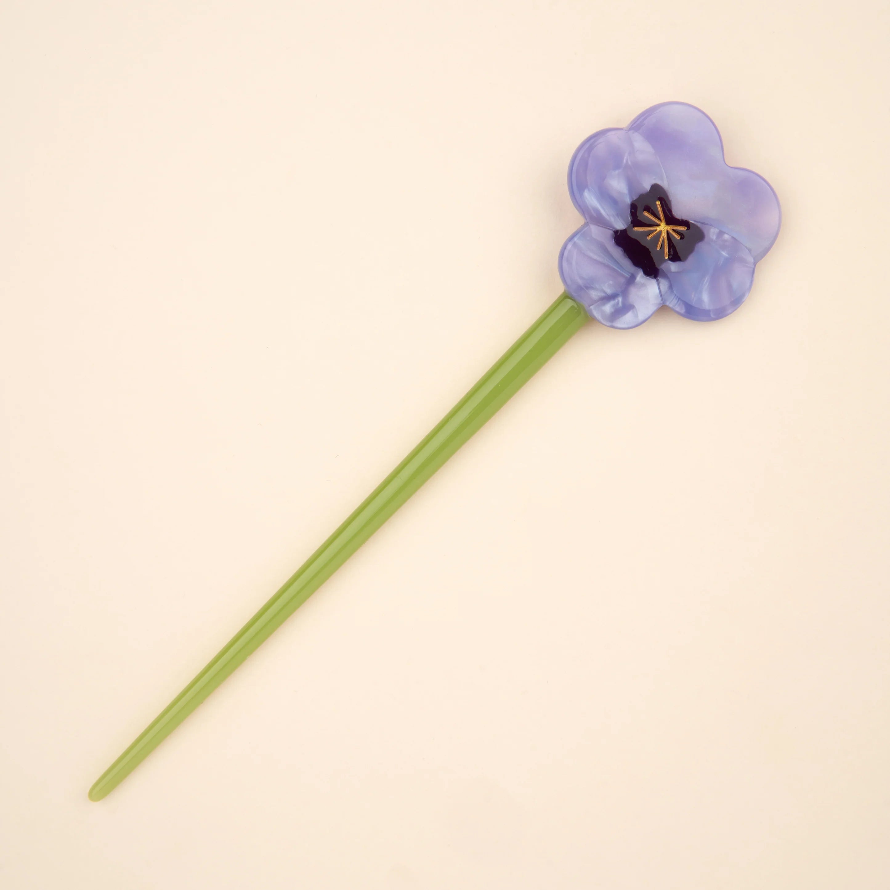 coucou-suzette-accessoire-accessory-cadeau-gift-tendance-trendy-fashion-garden-party-cheveux-hair-stick-pic-flower-fleur-pensee-pansy-violet-purple.webp