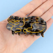 Hair Claw (Tortoiseshell Cat)