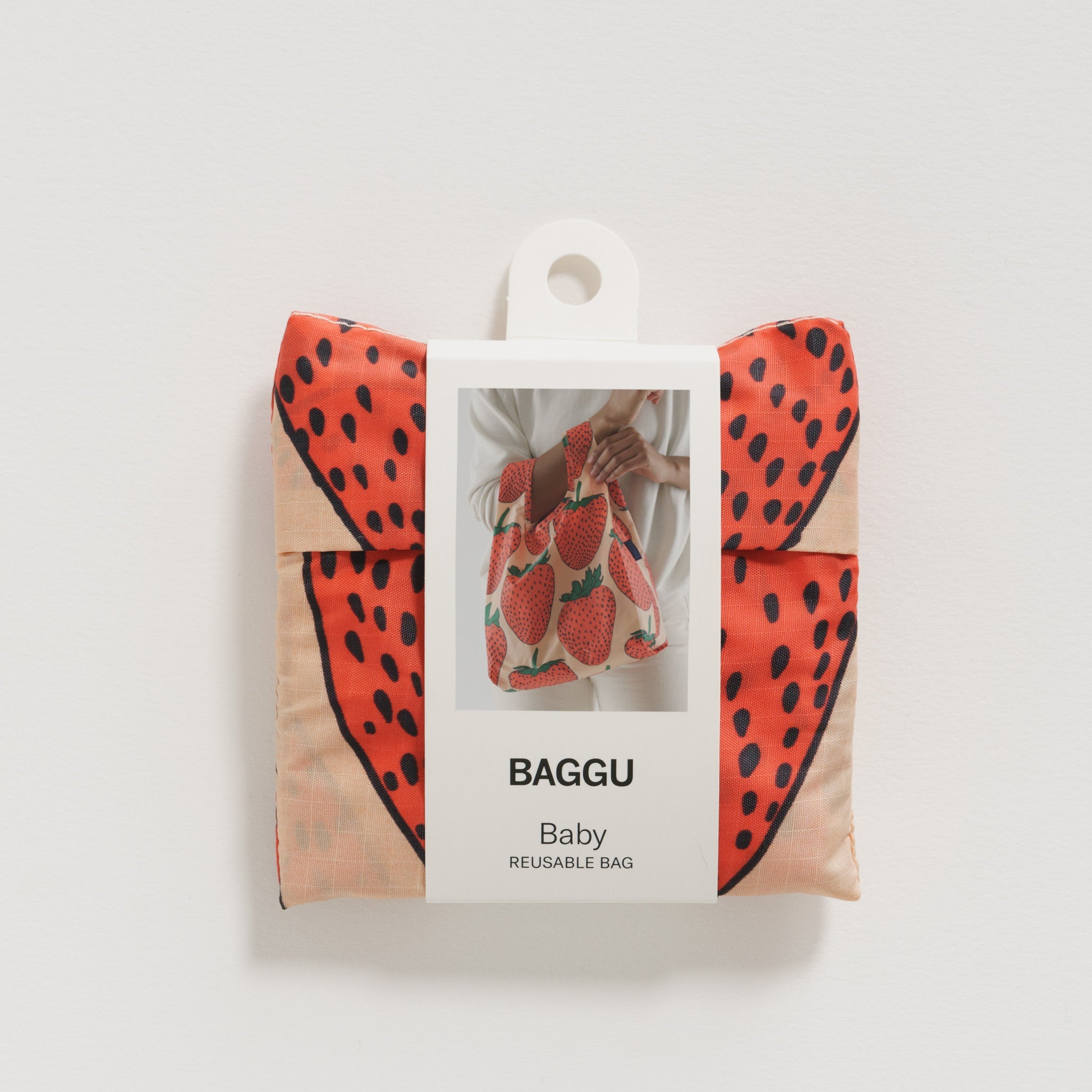 กระเป๋าผ้า Baggu Baby ลาย Strawberry