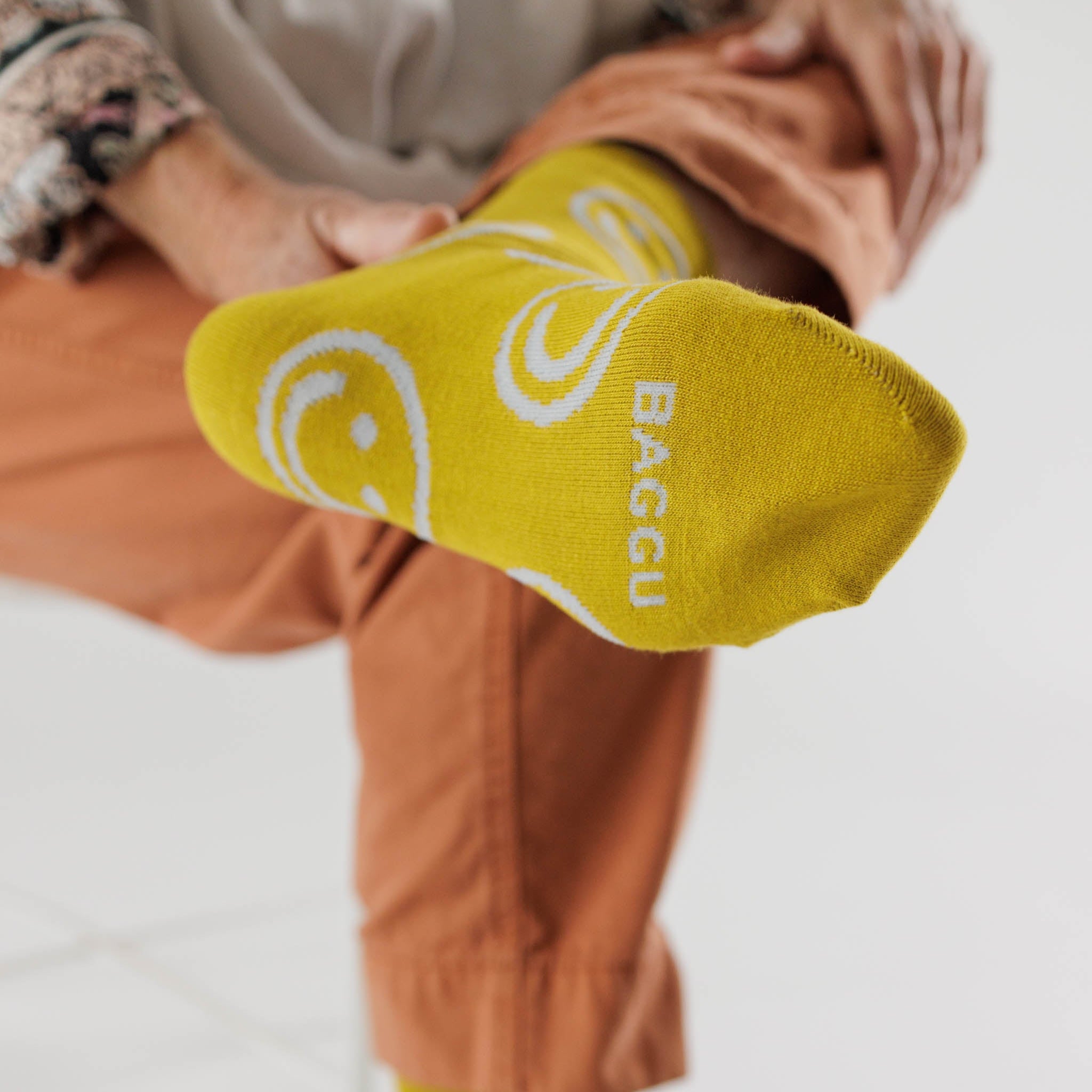 Crew Socks (Ochre Happy)